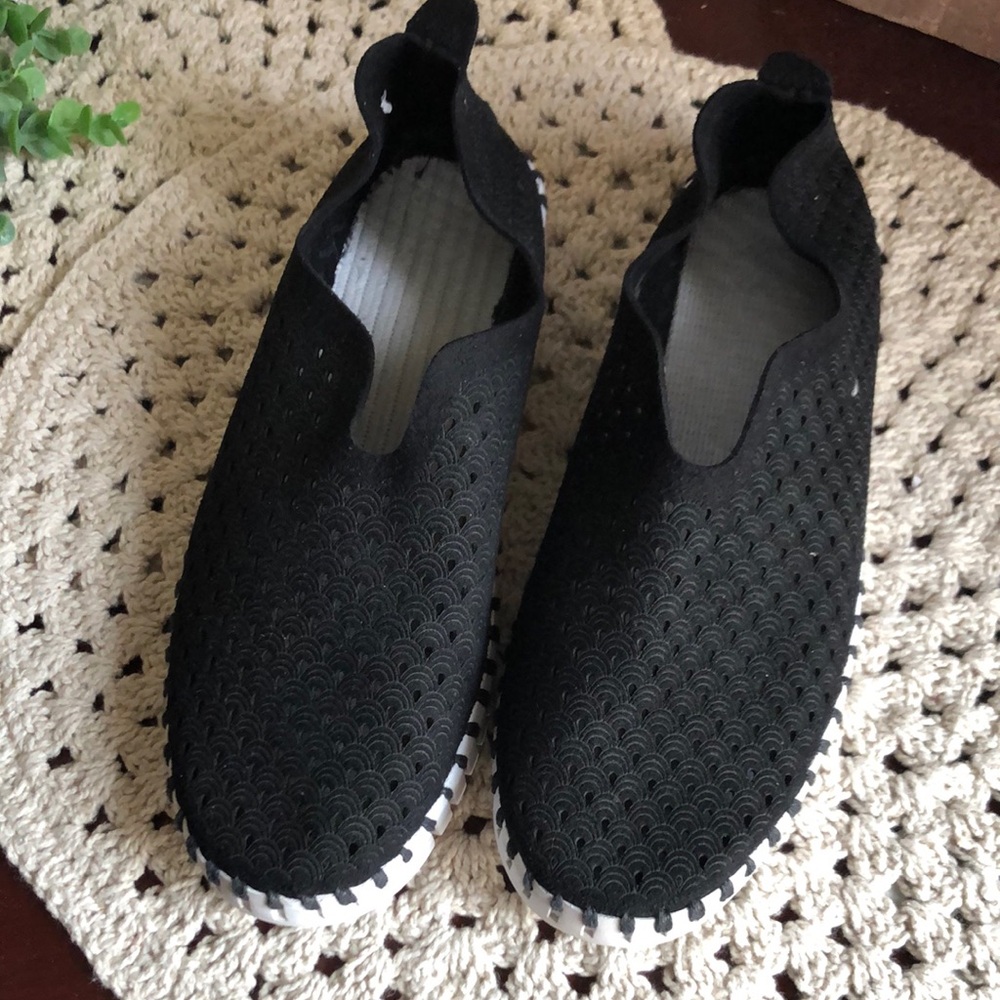 Ilse Jacobsen Black Perforated Slip-On Sneakers